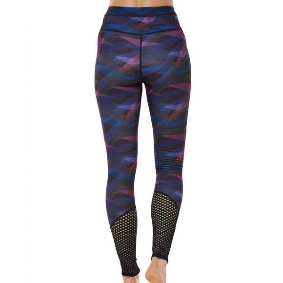 NEW SHAPE ACTIVE origami element leggings in origami - Picture 2 of 2